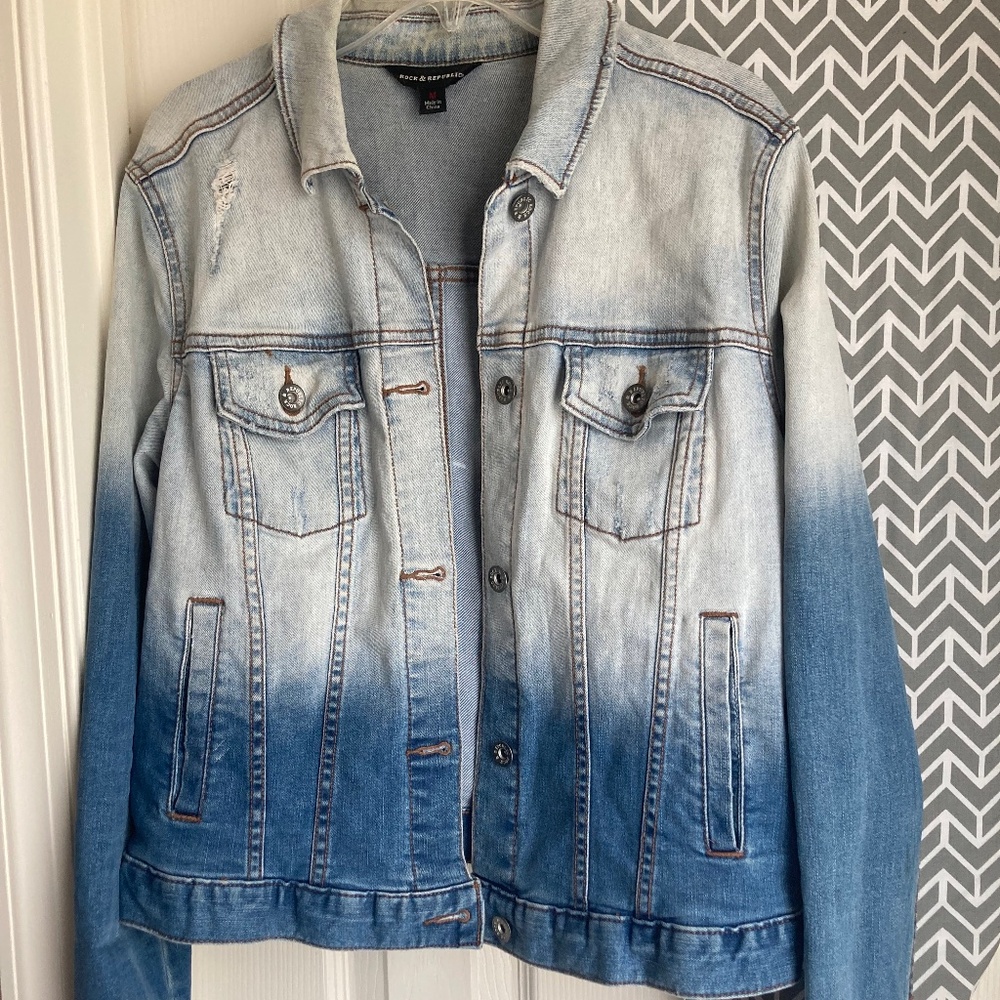 Rock & Republic Ombre Distressed Stretch Denim Jean Jacket Size Medium EUC